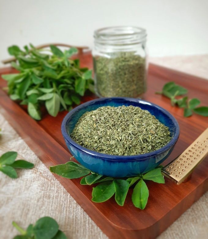 شنبلیله خشک (50 گرمی)