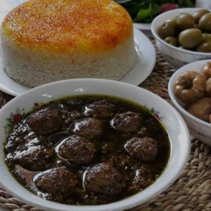 خورشت فسنجان با گوشت قلقلی نیم کیلویی مجلسی خاص  - تصویر 1