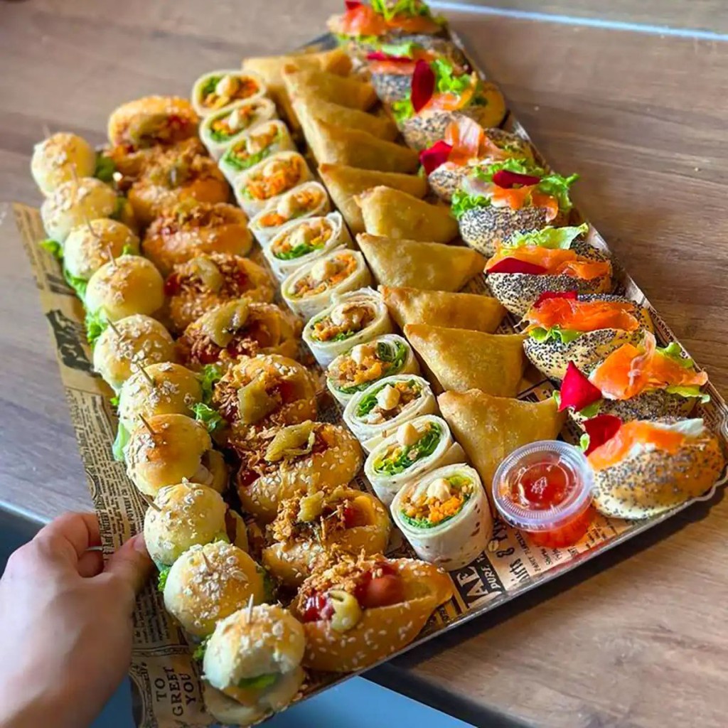 سینی فینگر فود  - تصویر 1