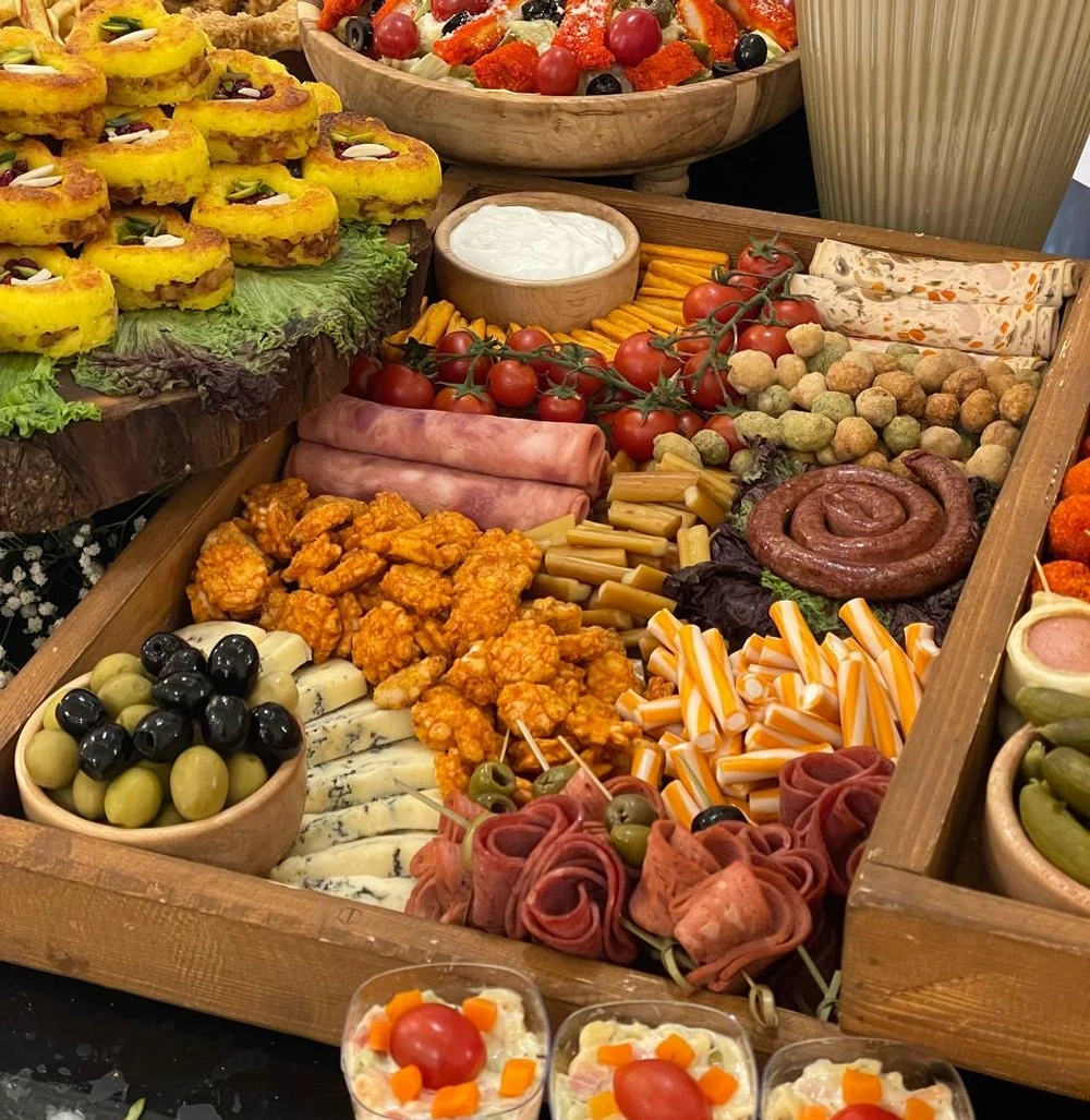 چیدمان میز 50 نفره (VIP) - تصویر 1