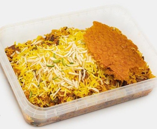 لوبیا پلو ویژه به همراه سالاد شیرازی