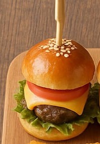 مینی برگر گوشت  - تصویر 1