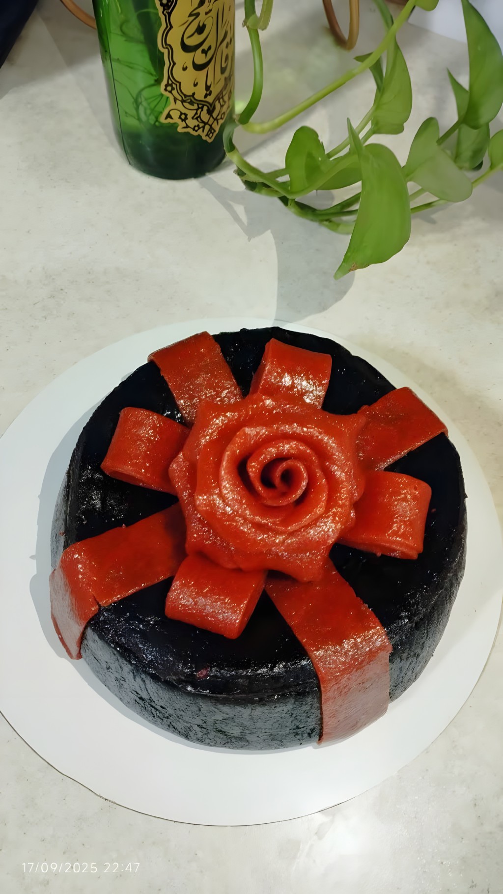 کیک لواشکی ترش دسر سینی مزه لواشک پذیرایی