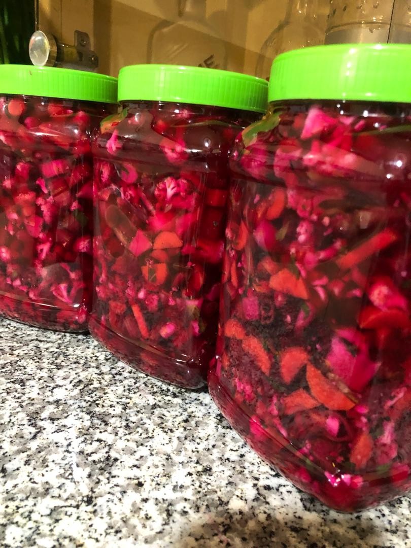 ترشی مخلوط رنگی طبیعی