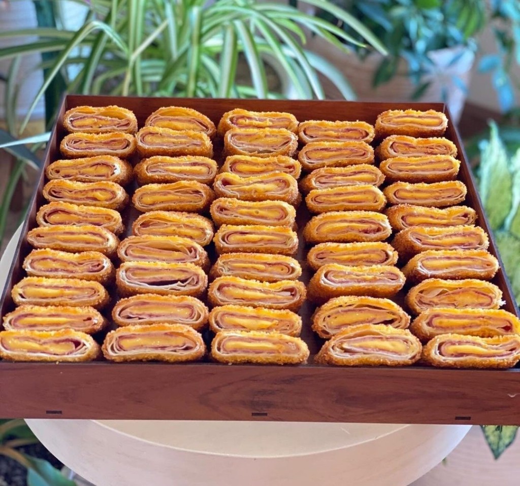 سینی رول ژامبون سوخاری