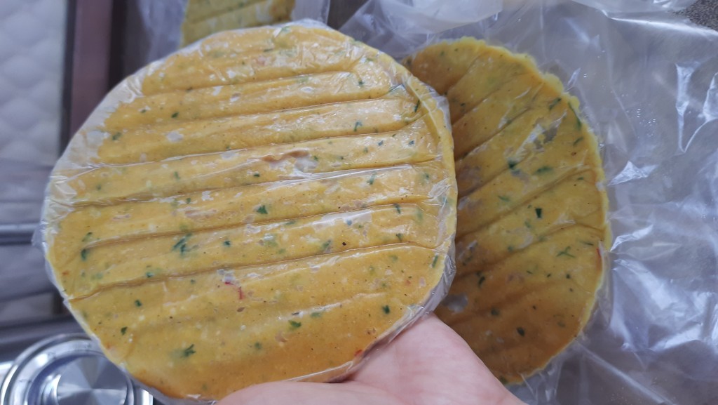 مرغ برگر خانگی 