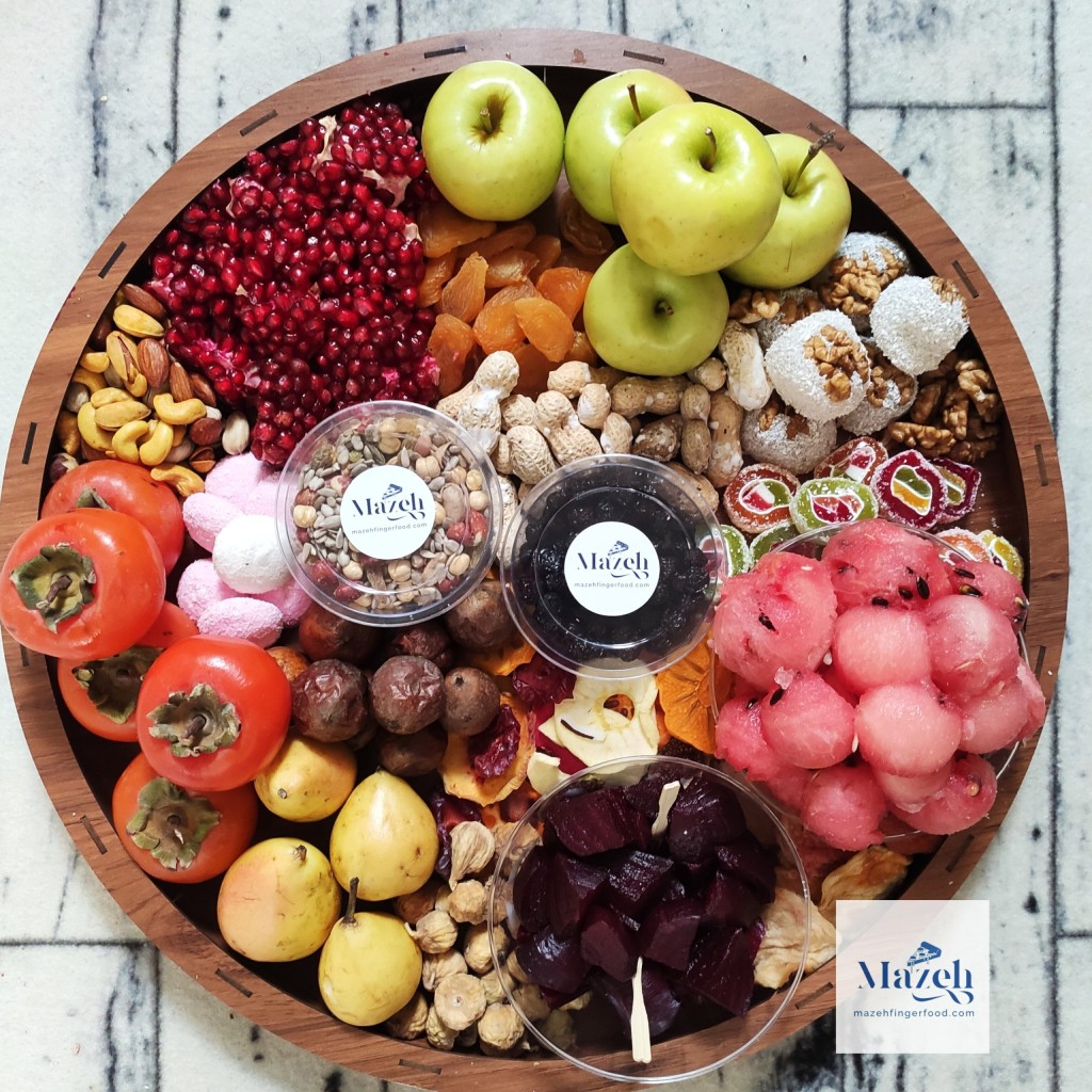 سینی مزه شب یلدا