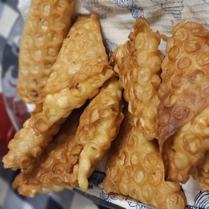 سمبوسه پیتزایی