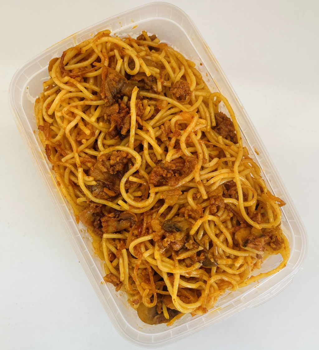 ماکارانی با گوشت و قارچ