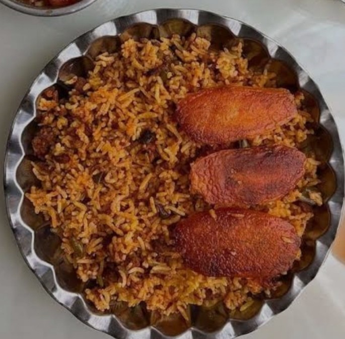 استامبولی پلو با گوشت چرخ کرده مجلسی اقتصادی  - تصویر 1