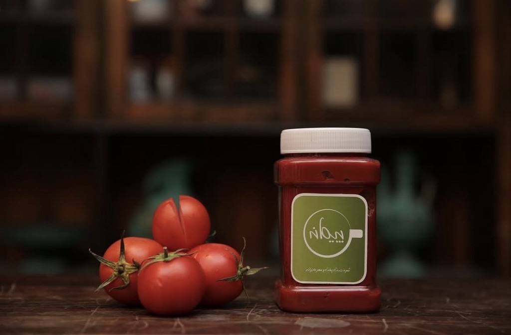 رب گوجه فرنگی 