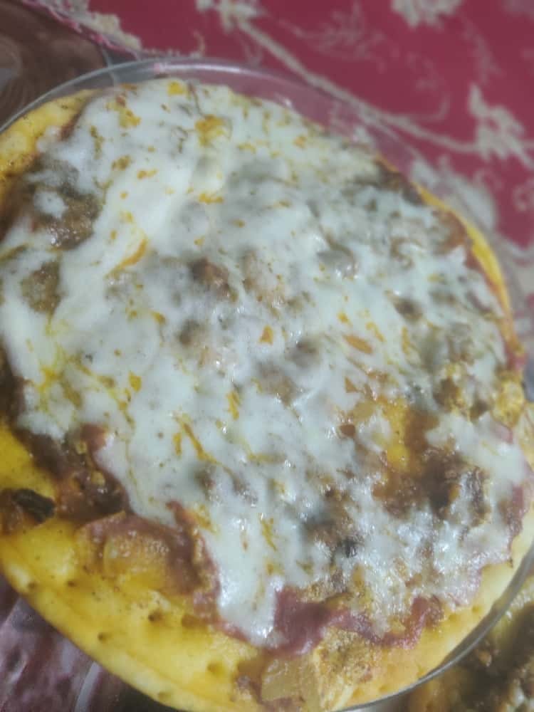 پیتزا ایتالیایی خونگی با سس قارچ