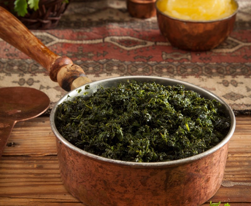 سبزی قرمه سرخ‌ شده بزرگ (500 گرمی)