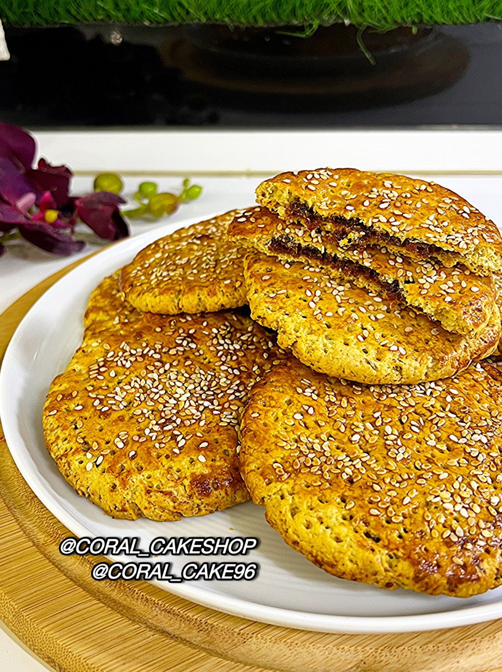 كلوچه خرمايي زيره و رازيانه دزفول