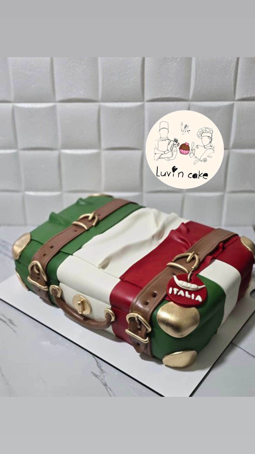 کیک چمدون فوندانت  - تصویر 4