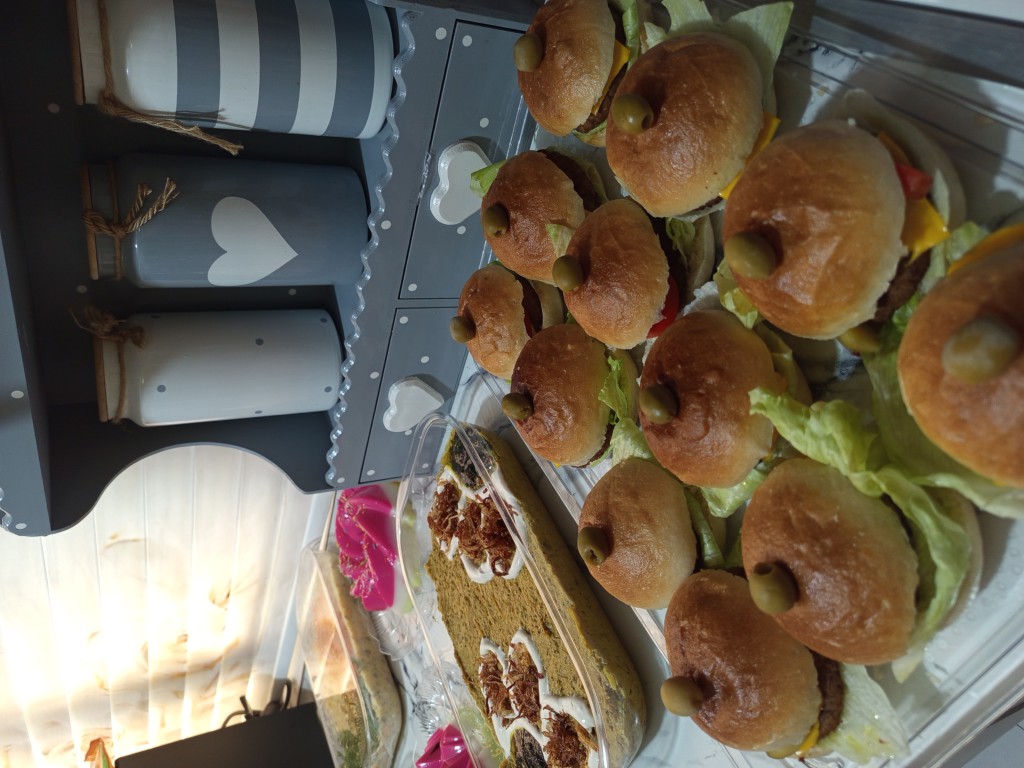 مینی برگر دست ساز