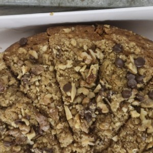 کیک کرامبل گردو