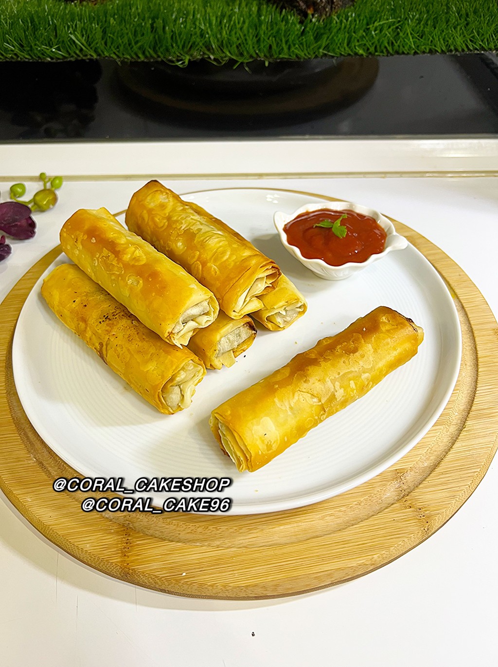 اسپرینگ رول مرغ و قارچ ویژه