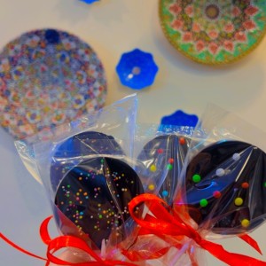 شکلات آبنباتی 