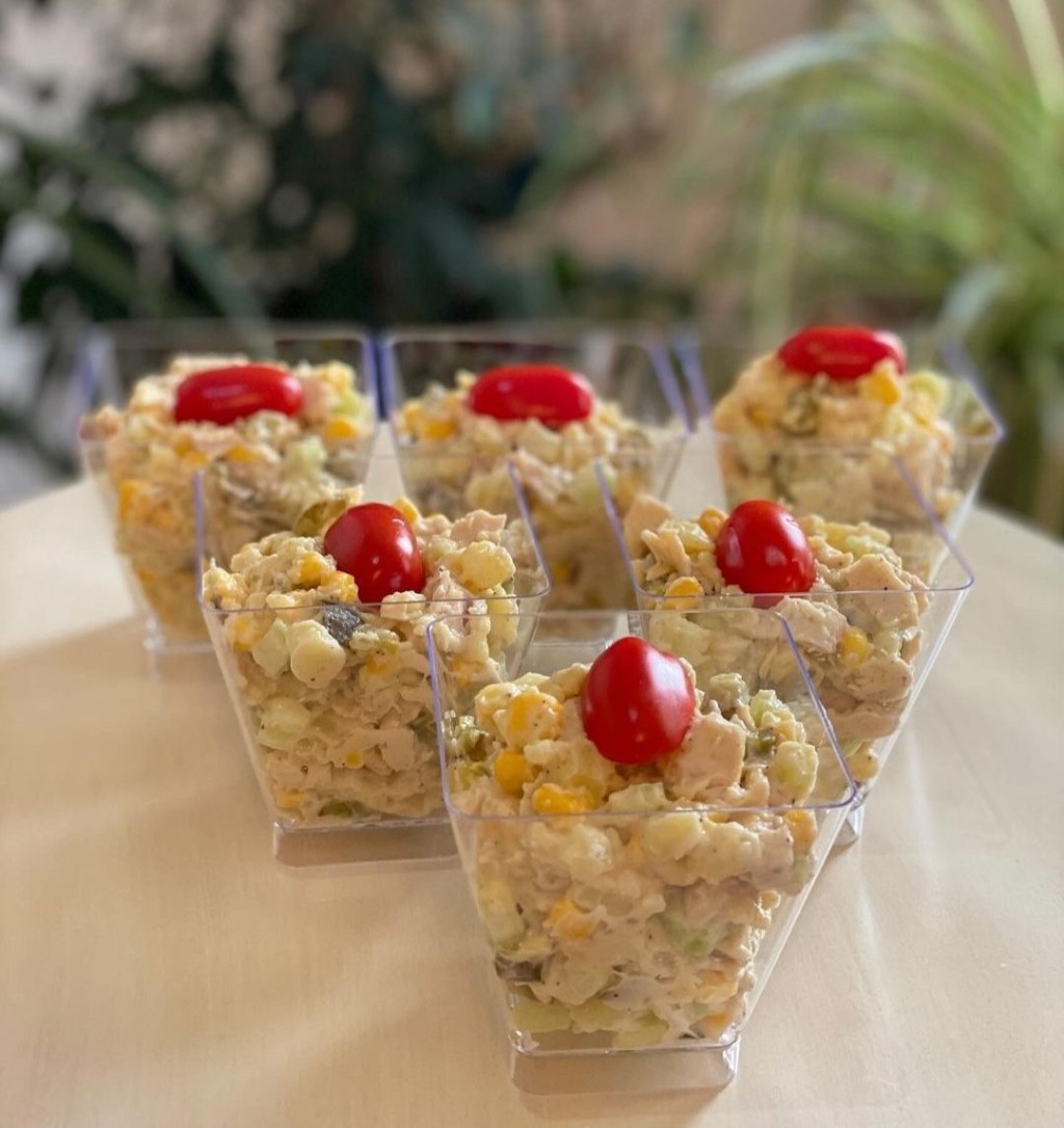 شات سالاد مرغ تک نفره