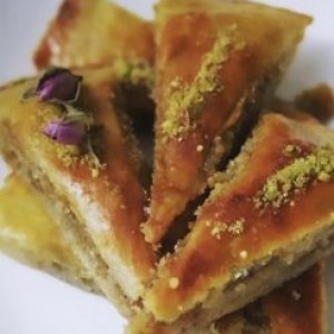 باقلوا رژیمی با شکر استویا(نیم کیلویی)