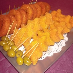 ناگت و پیاز حلقه ای 