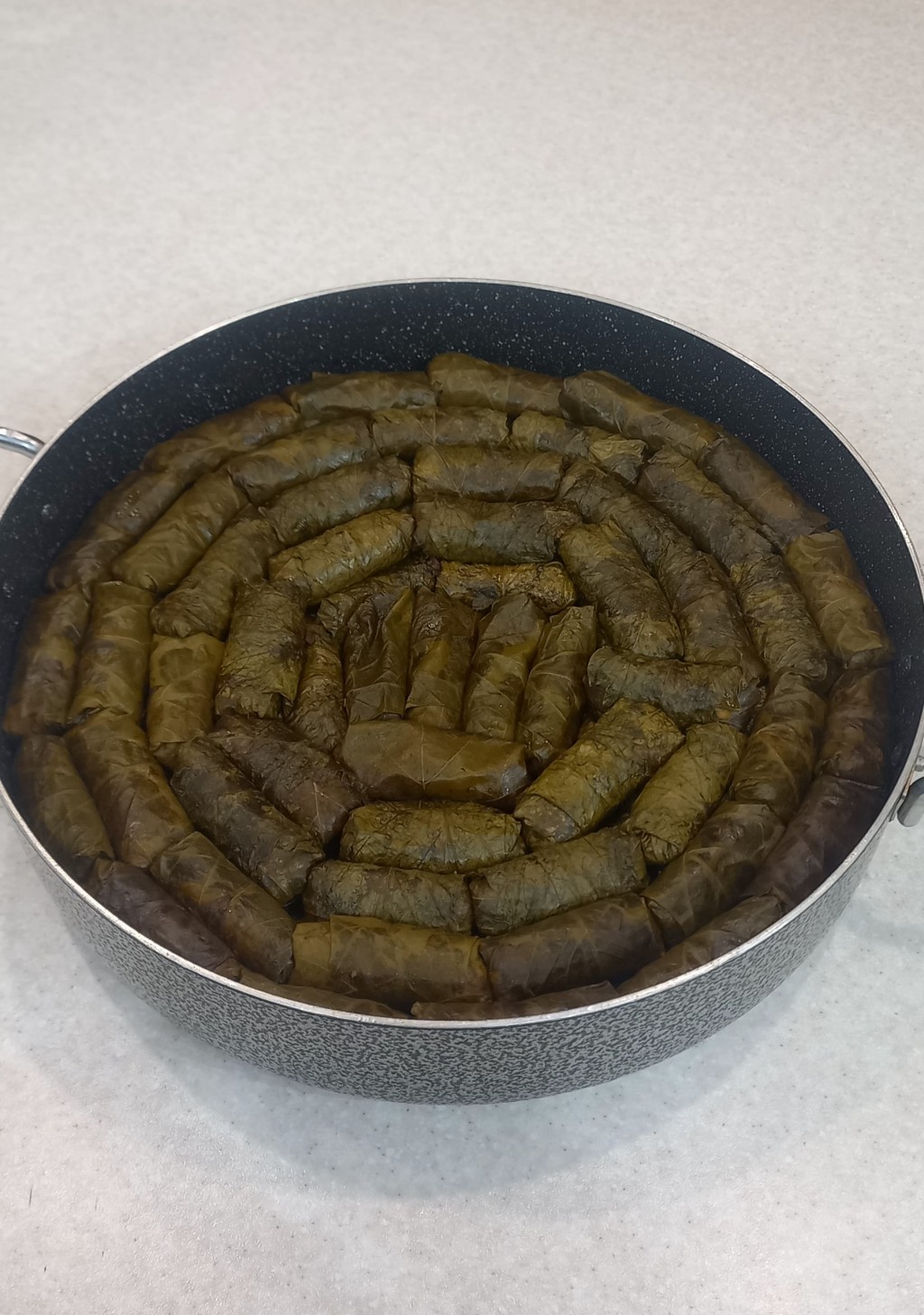 دلمه برگ مو - تصویر 1