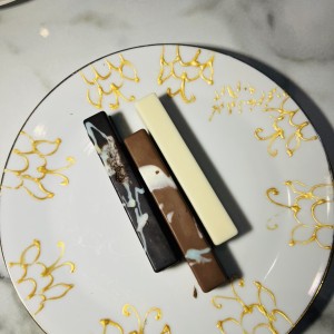 پک ۱۰ تایی شکلات دبی تلخ - تصویر 1