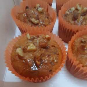 کیک کافیشاپی هویج گردو - تصویر 1