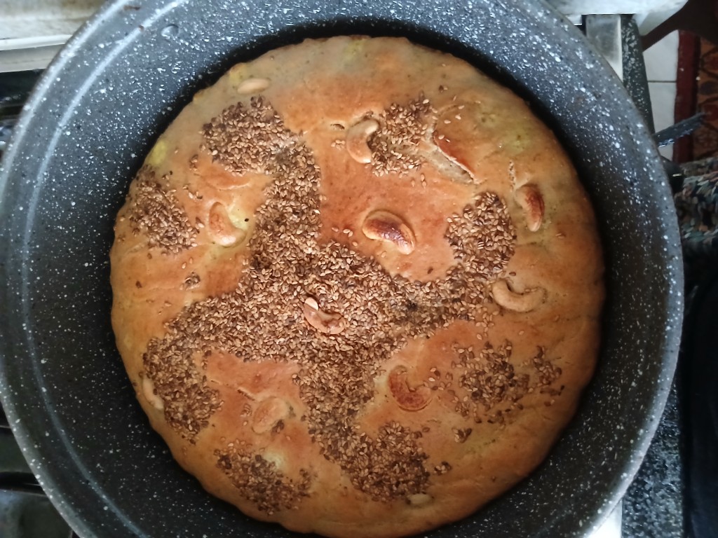 نون مغزدار محلی آذربایجان 