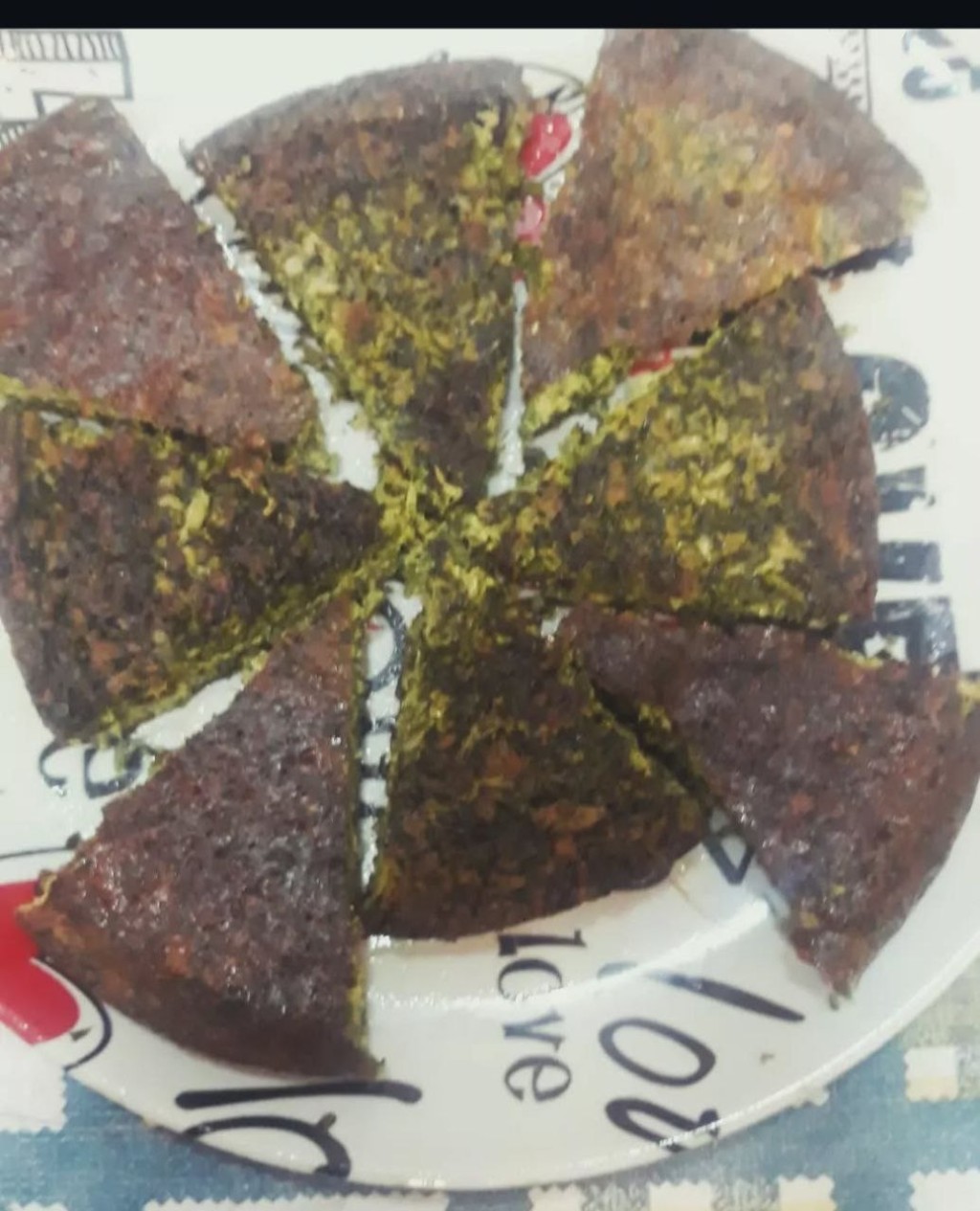 کوکو سبزی پفکی  هر نیم کیلو