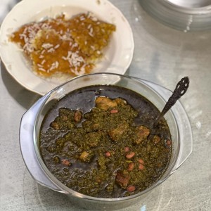 خورشت قورمه سبزی 