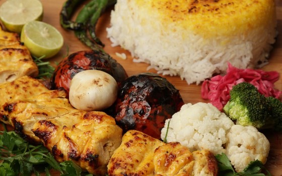 چلو جوجه کباب بدون استخوان