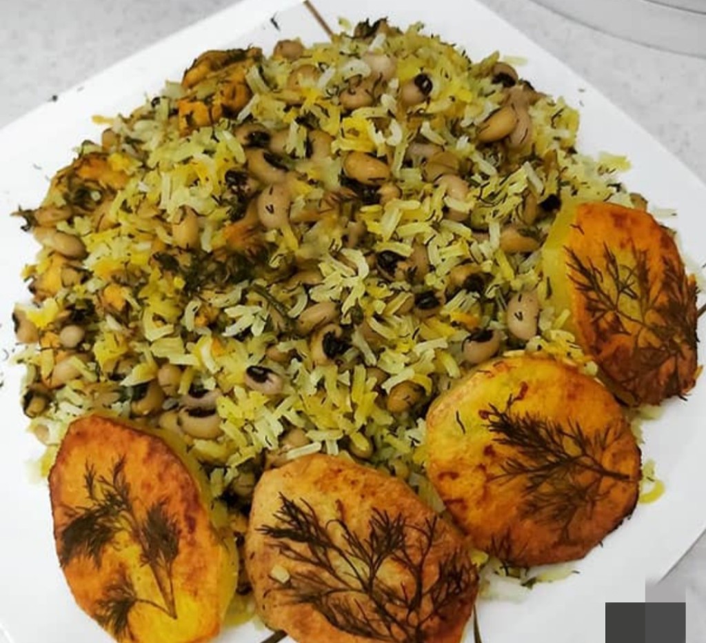 لوبیا پلو شیرازی با مرغ ریش ریش شده مجلسی اقتصادی  - تصویر 1